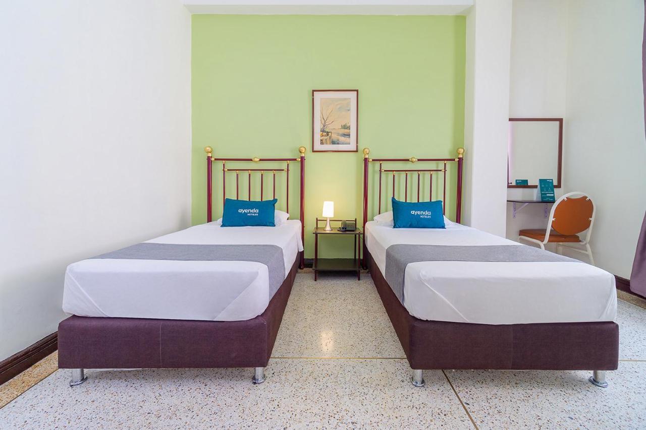 Hotel Astoria Real 2*